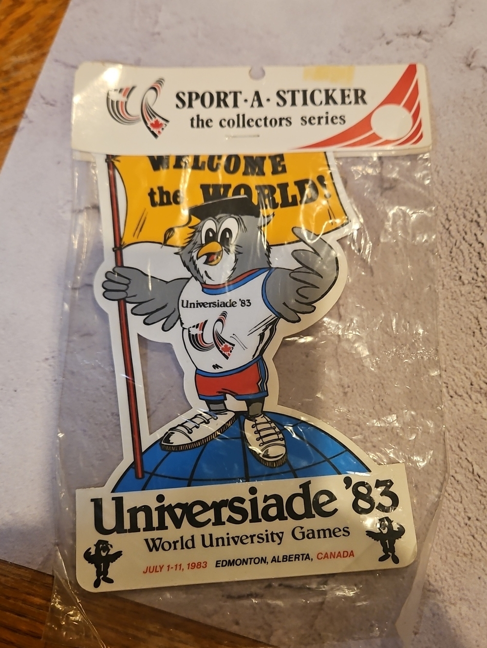 🌟3/$25🌟 vintage 1983 Universiade Edmonton sticker featuring the event's mascot